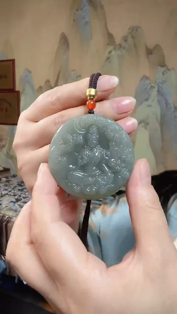颈饰未镶嵌和田玉.