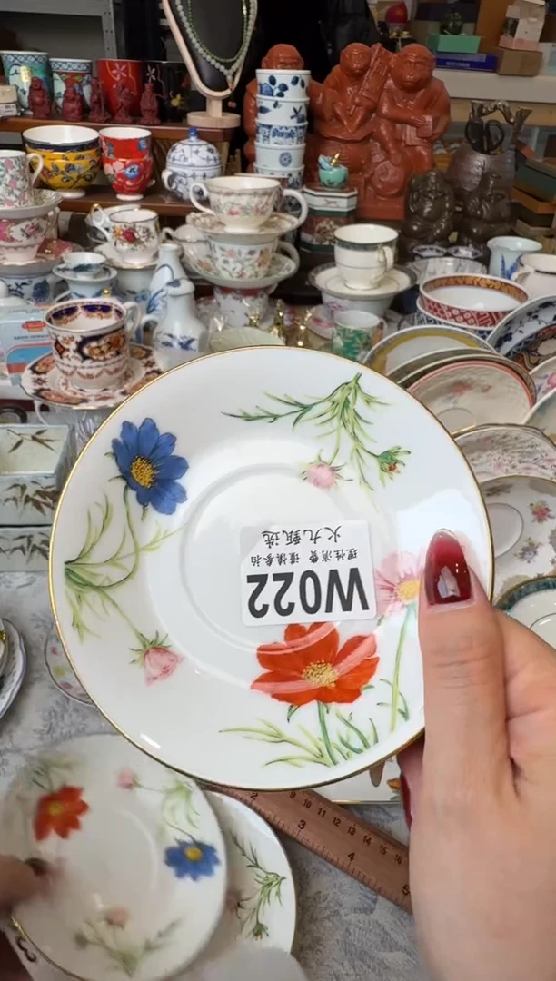 爱**由 爱与自由 爱与自由