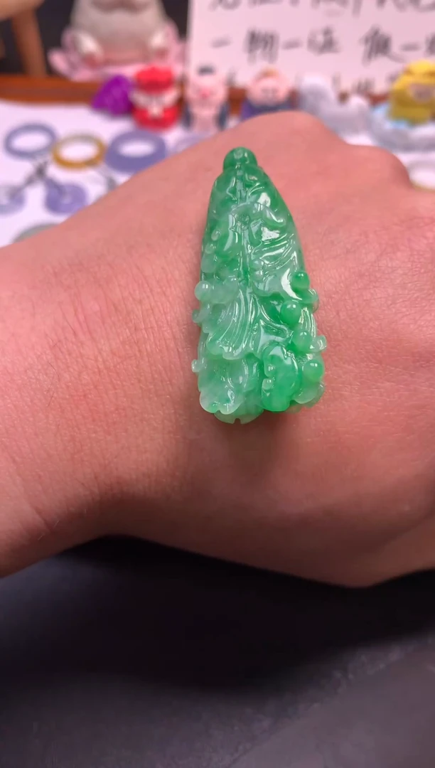 未镶嵌定制翡翠天然缅甸翡翠