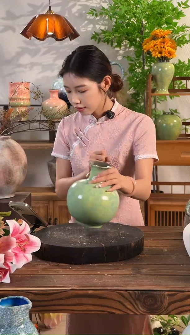 【绿野仙踪-小圆墩】简约大气陶瓷花瓶