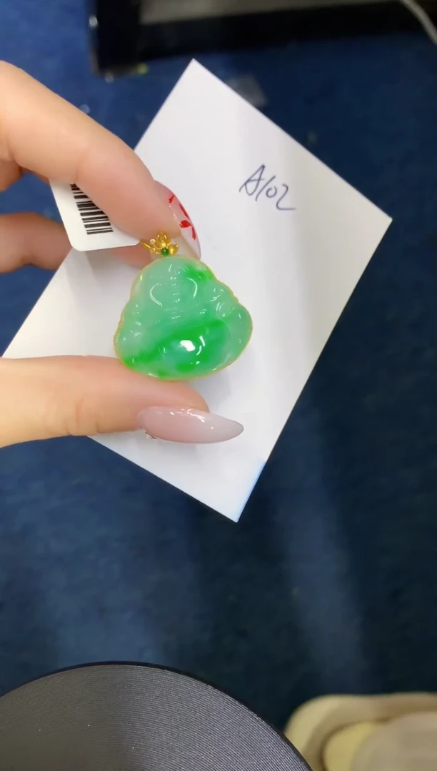 【闪购商品】翡翠颈饰18K金镶嵌00000000000