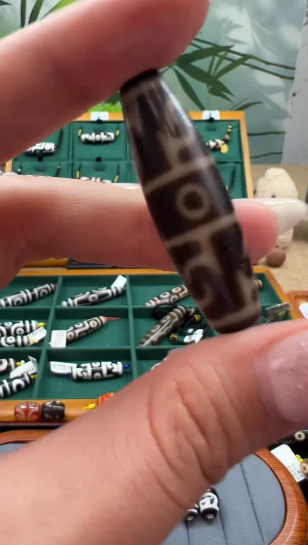 未镶嵌颈饰玛瑙/玉髓（覆膜）58.