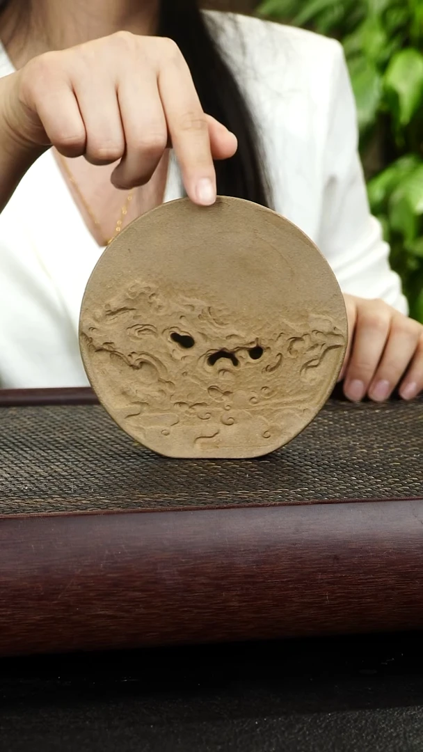 紫砂茶宠太湖石壶承