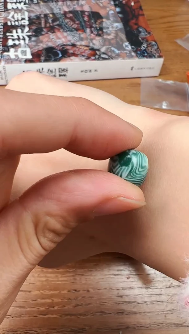 【闪购商品】琉璃颈饰【 肖钟出品 】随发1颗