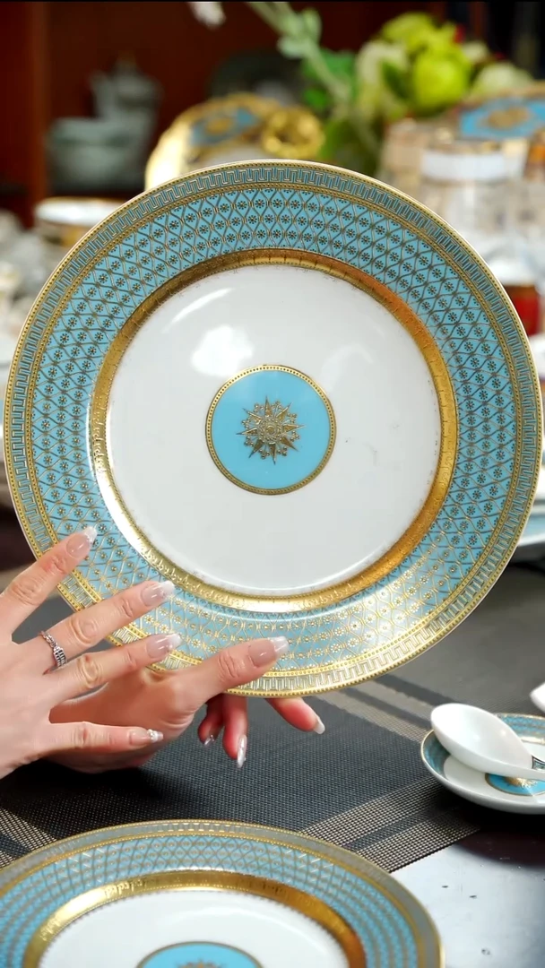 瓷片10.5英寸平盘  1个