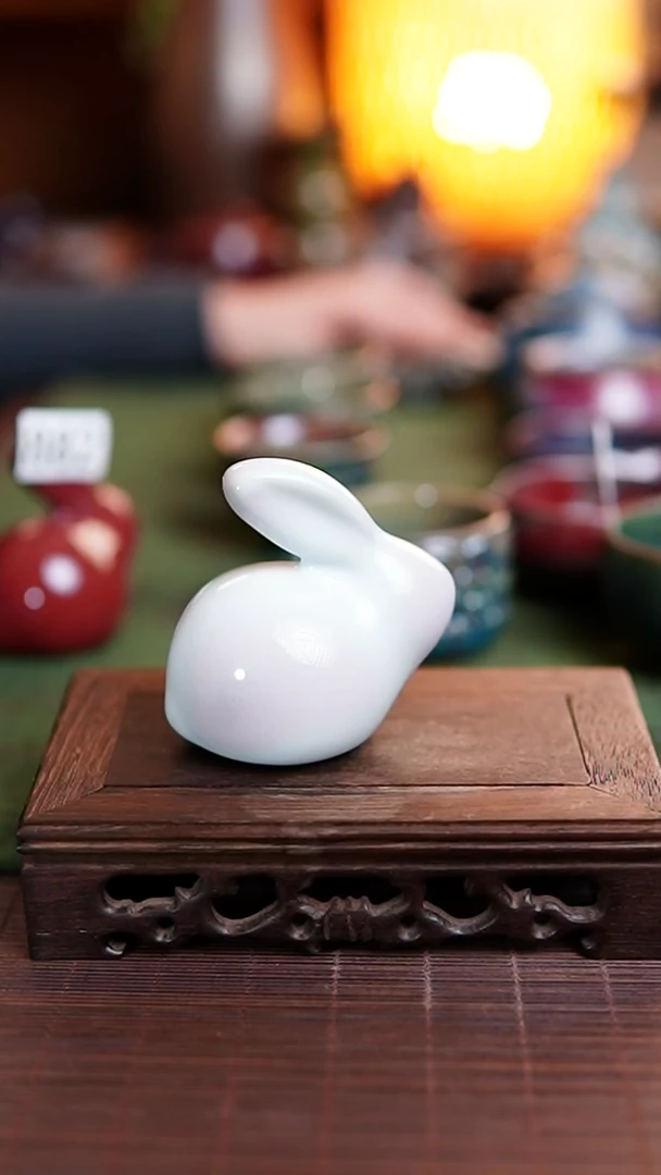 883兔子 钧瓷茶宠 白色