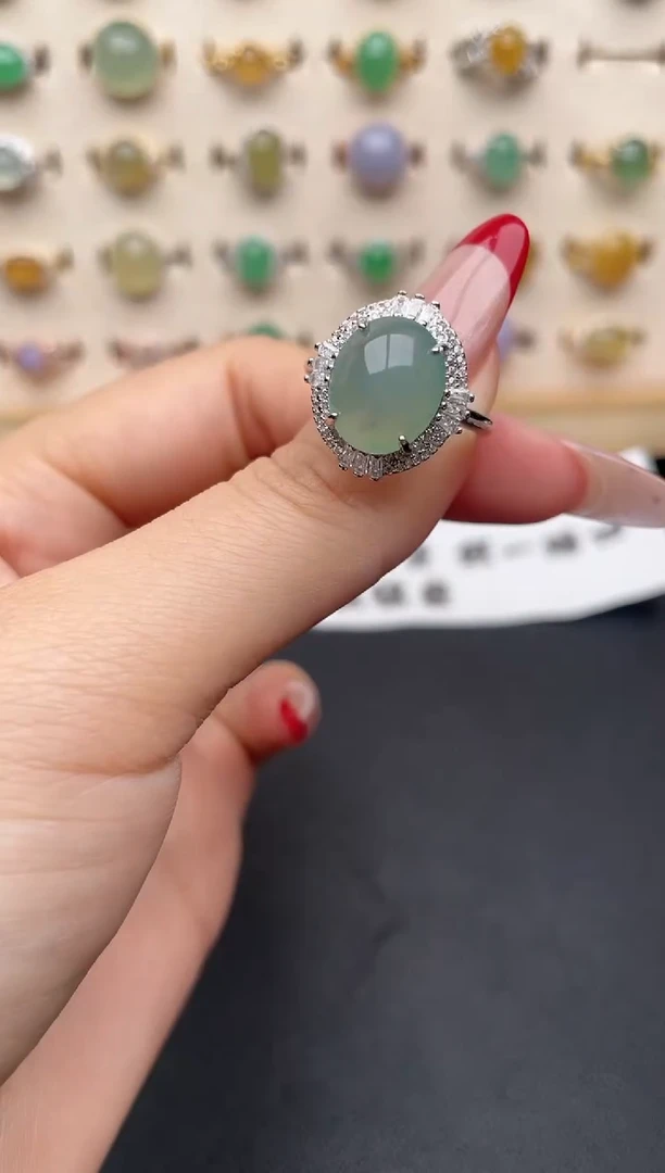 【闪购商品】翡翠戒指银S925镶嵌一物一证一礼盒
