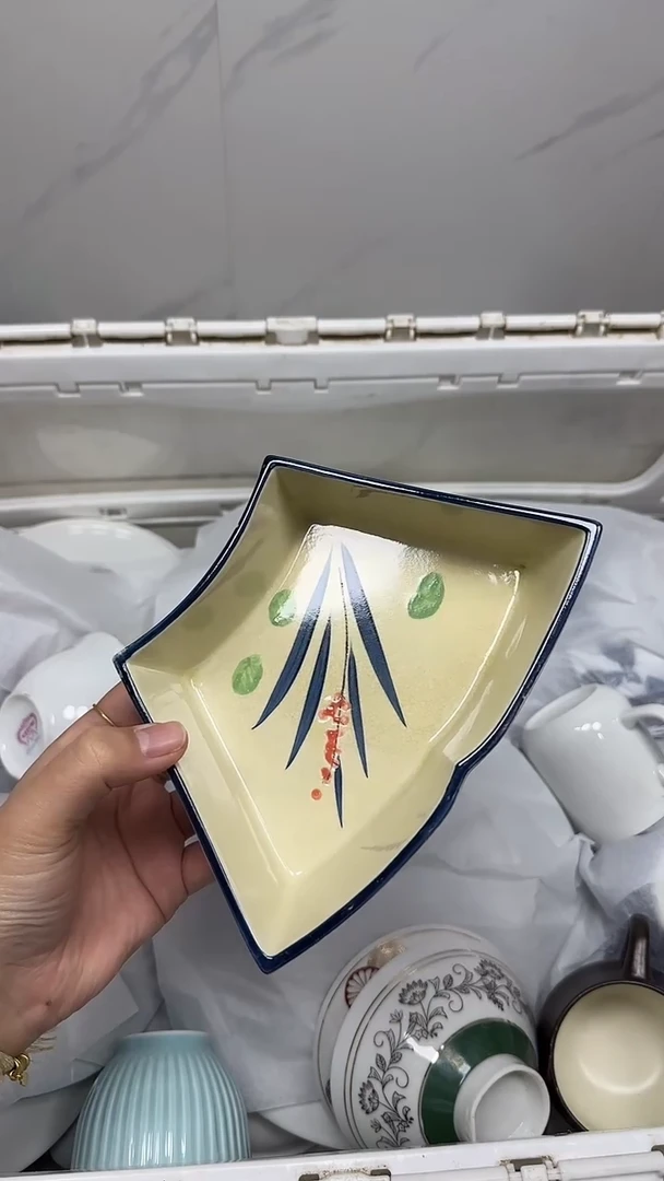 【闪购商品】711回流瓷器默认微瑕，18.8包邮