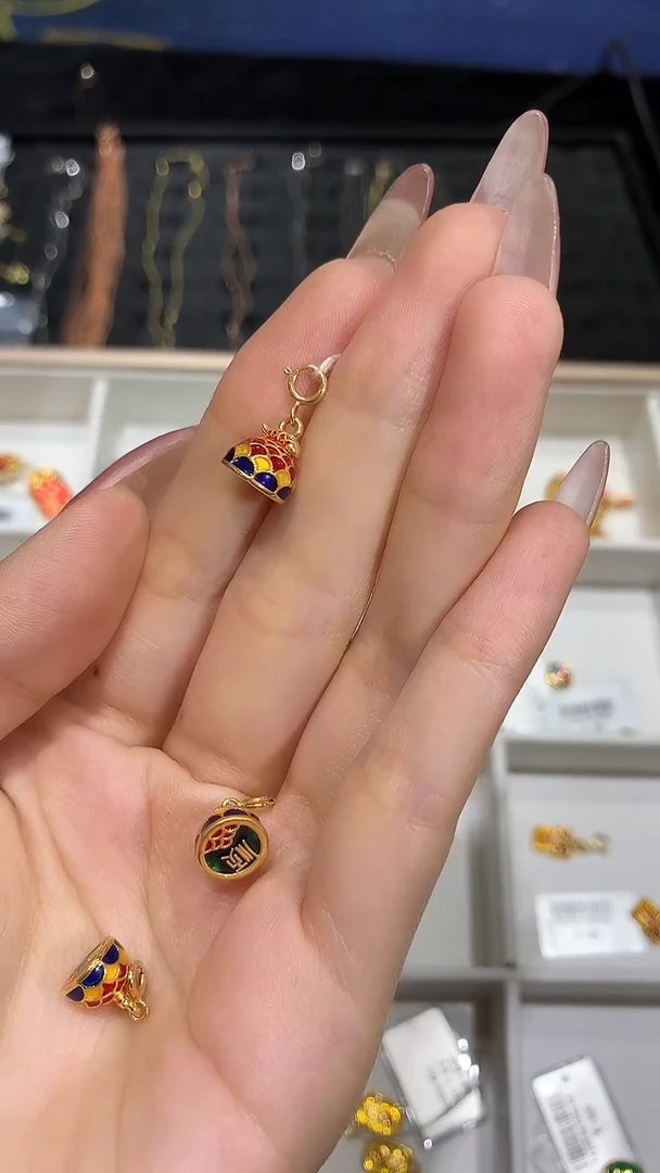 【闪购商品】18K金吊坠(不含链)锦鲤印章吊坠