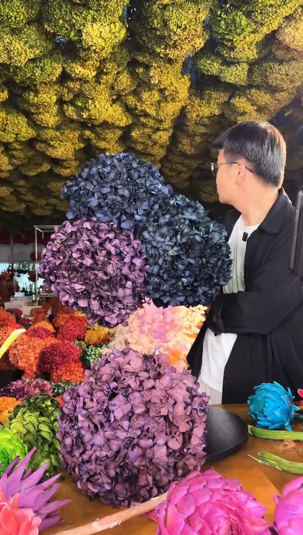 147 山前小麦 · 荷兰进口 永生大叶绣球  3枝（紫1/藏青2）