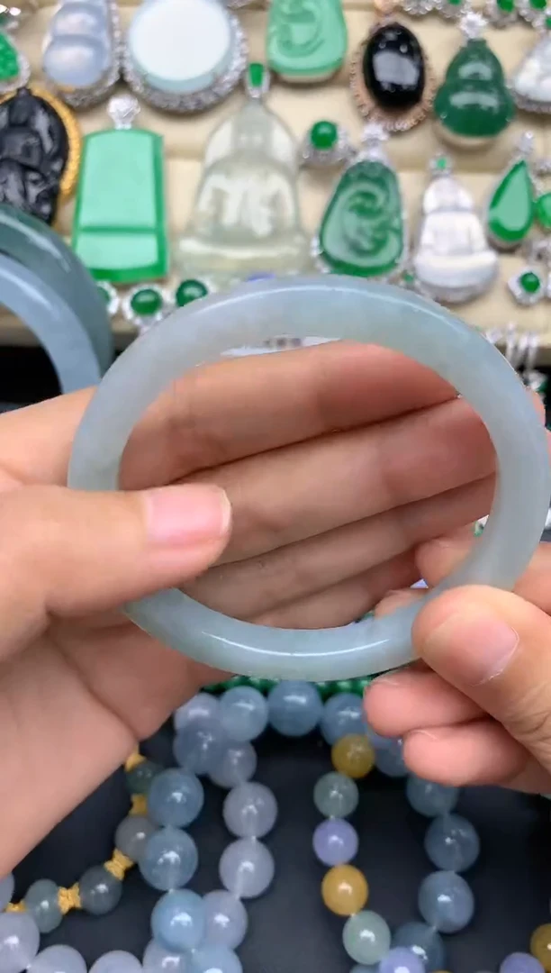 【闪购商品】翡翠手镯未镶嵌82-中国好珍宝