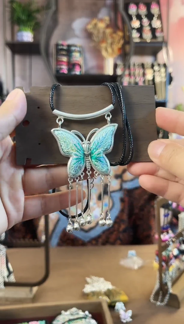 织绣民族风手工非遗老绣饰品7893