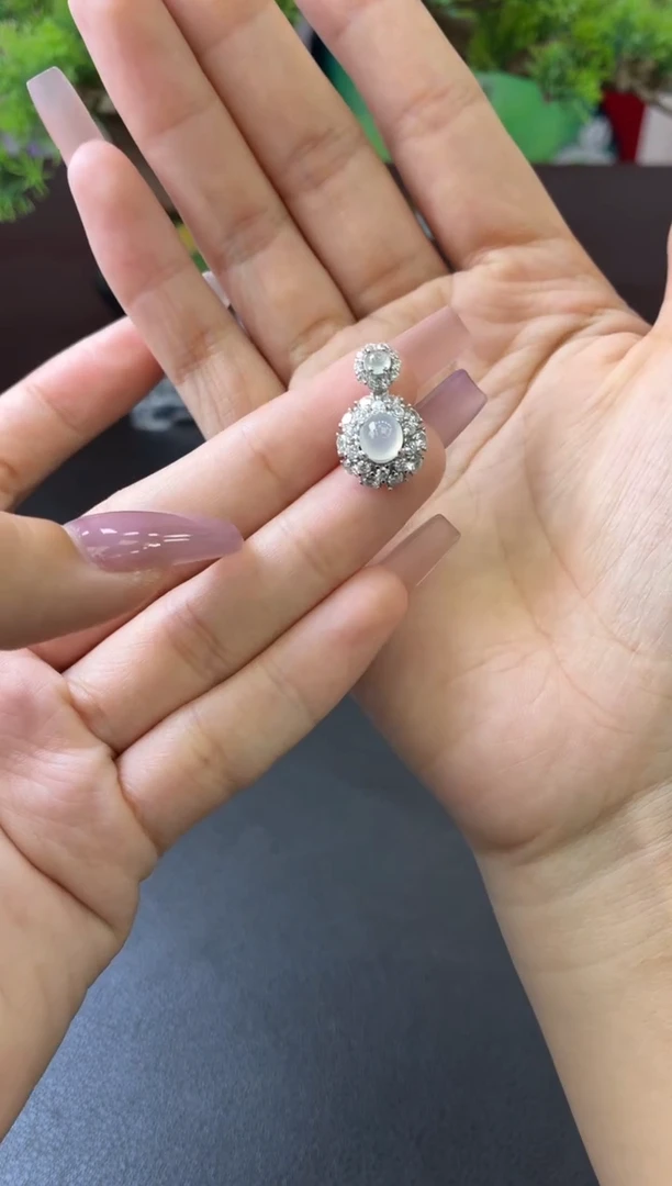 吊坠(不含链)银S925镶嵌翡翠吊坠（配皮绳！！）