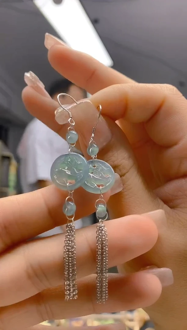 【闪购商品】翡翠耳饰银S925镶嵌190翡翠耳钩