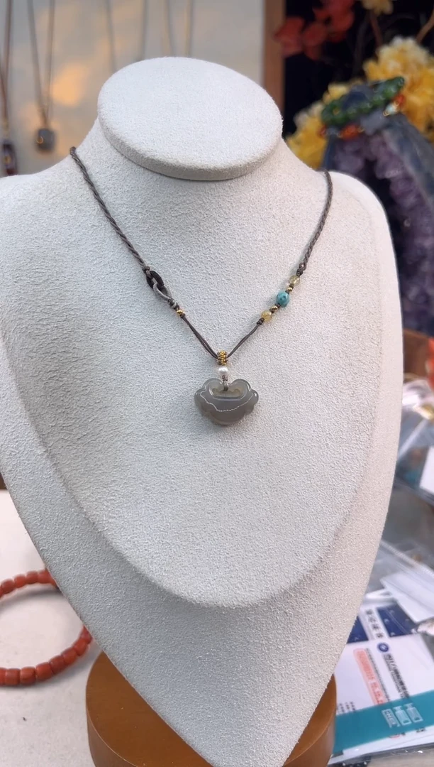 手饰和田玉未镶嵌@@A921D016972