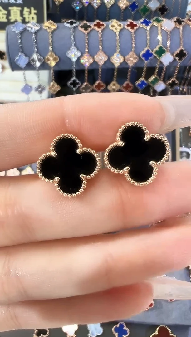 【闪购商品】玛瑙/玉髓耳钉18K金镶嵌18K耳拍