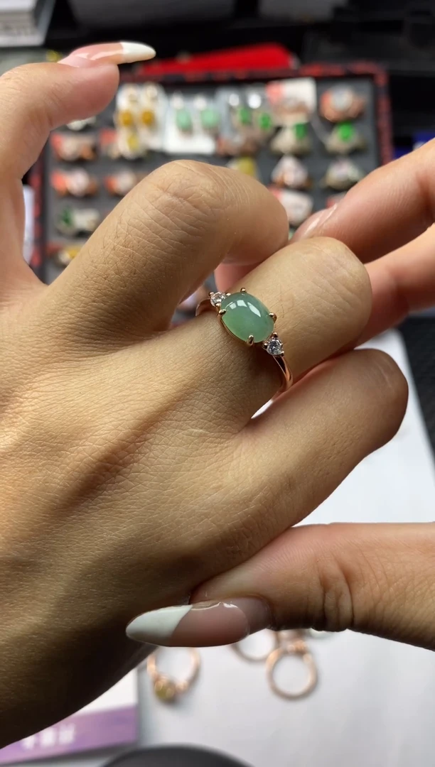 银S925镶嵌戒指翡翠1