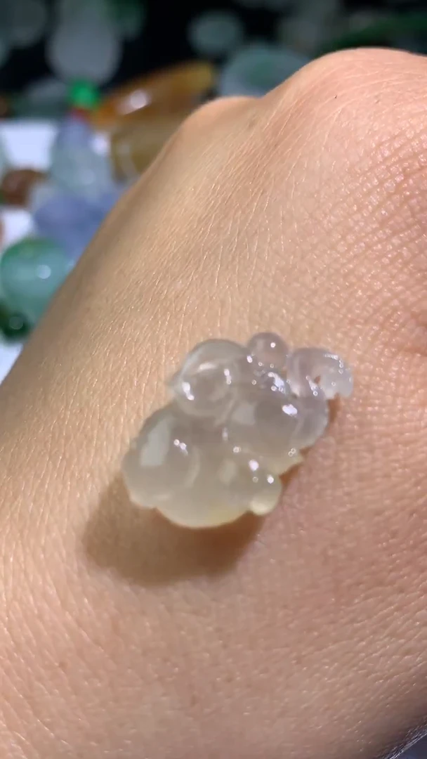 未镶嵌定制翡翠毛货