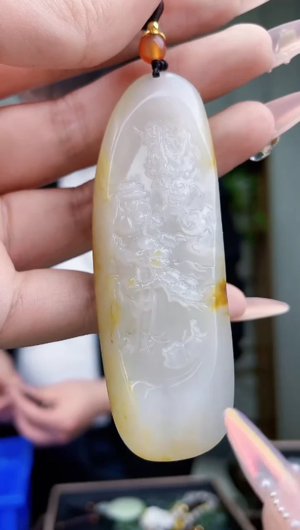【闪购商品】和田玉挂件未镶嵌拍一发一，多样性发货！