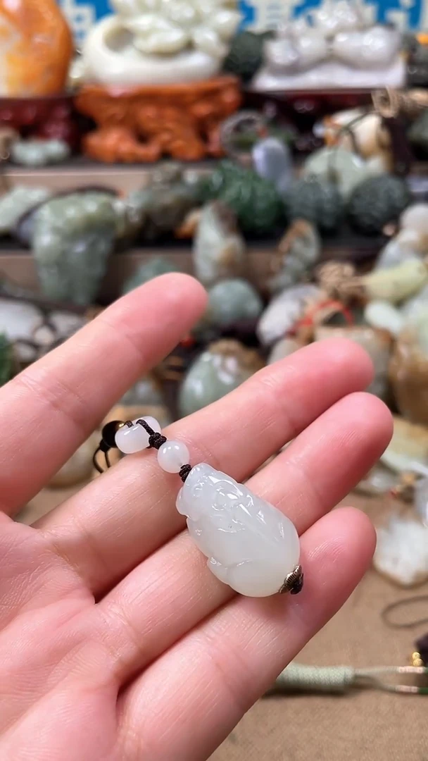 和田玉未镶嵌颈饰0023