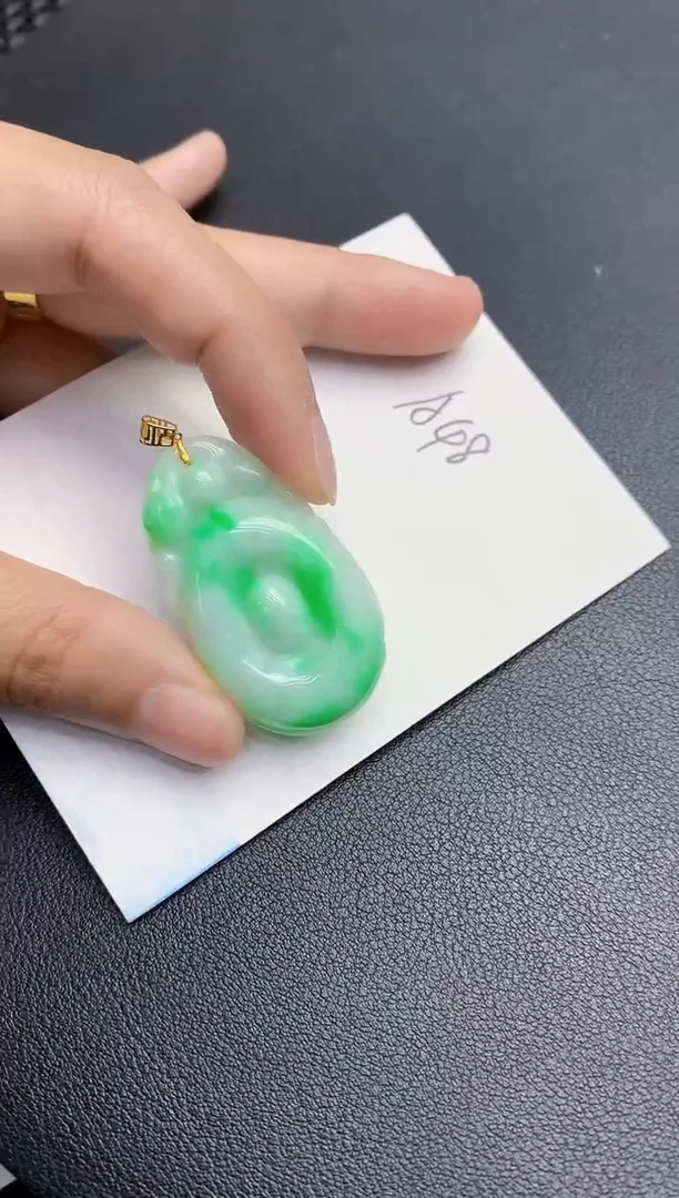 【闪购商品】翡翠颈饰18K金镶嵌000000000