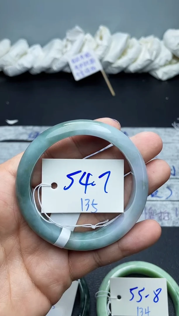 未镶嵌手镯翡翠135