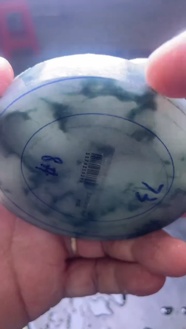 未镶嵌手镯定制翡翠孟*哥翡翠定制手镯含芯