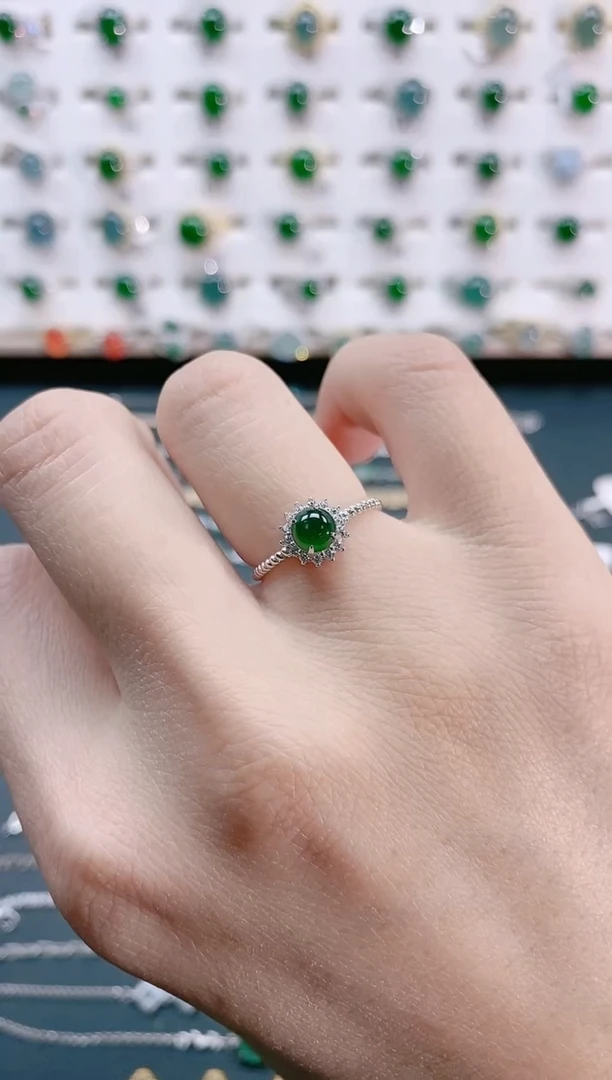 【闪购商品】翡翠戒指银S925镶嵌天然翡翠