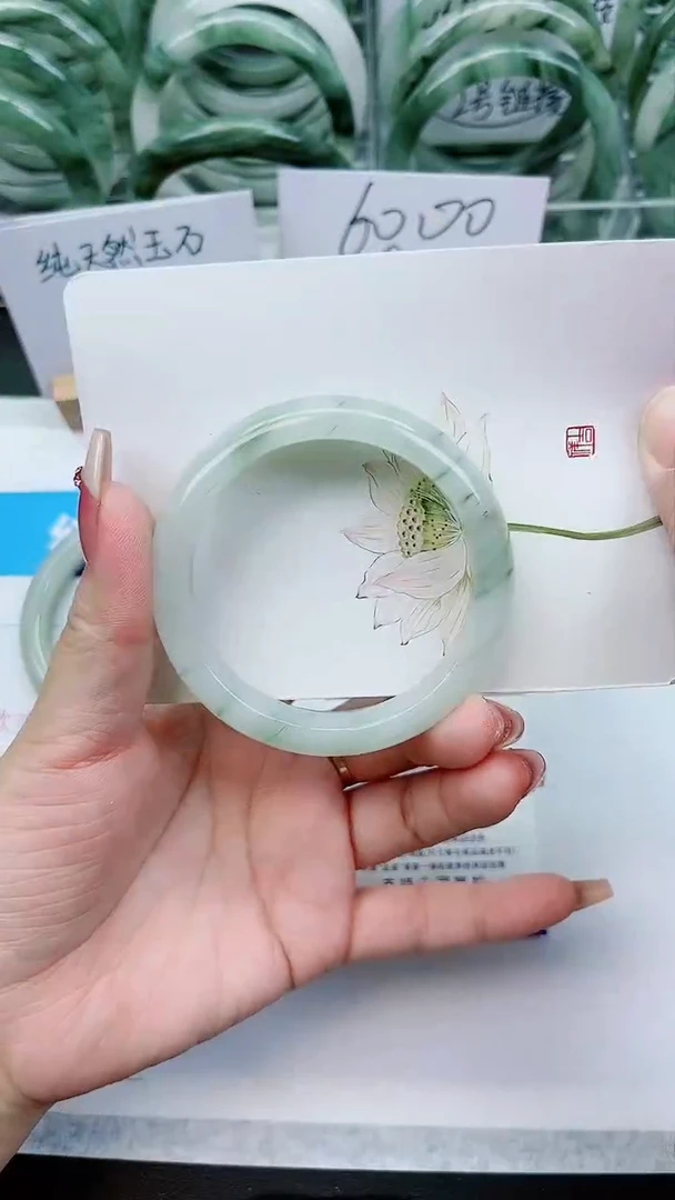 【闪购商品】石英质玉手镯未镶嵌C87号/53-54圈