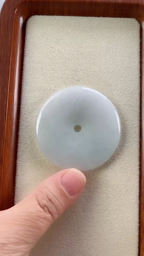 【闪购商品】翡翠吊坠(不含链)未镶嵌孤品49.7*5.9