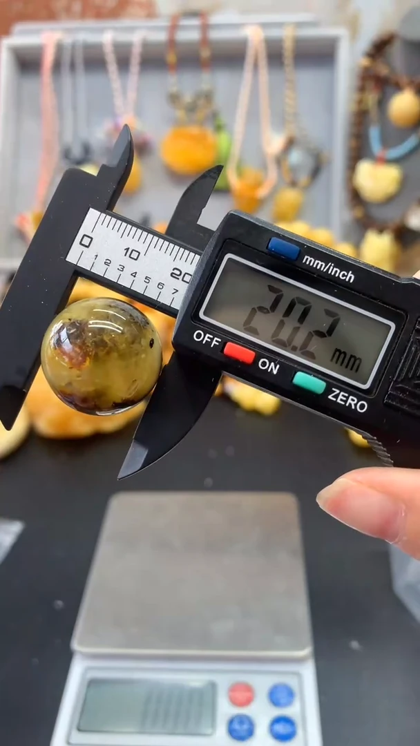 【闪购商品】琥珀珠宝奇石未镶嵌153