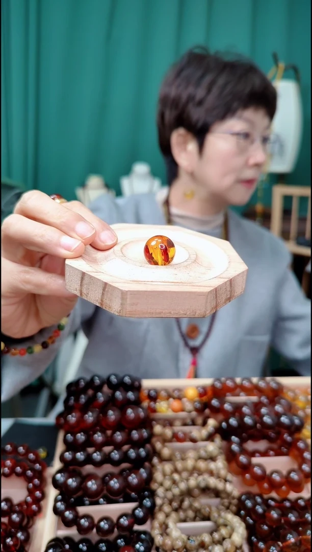 【闪购商品】琥珀（花珀）珠宝奇石未镶嵌16++++++