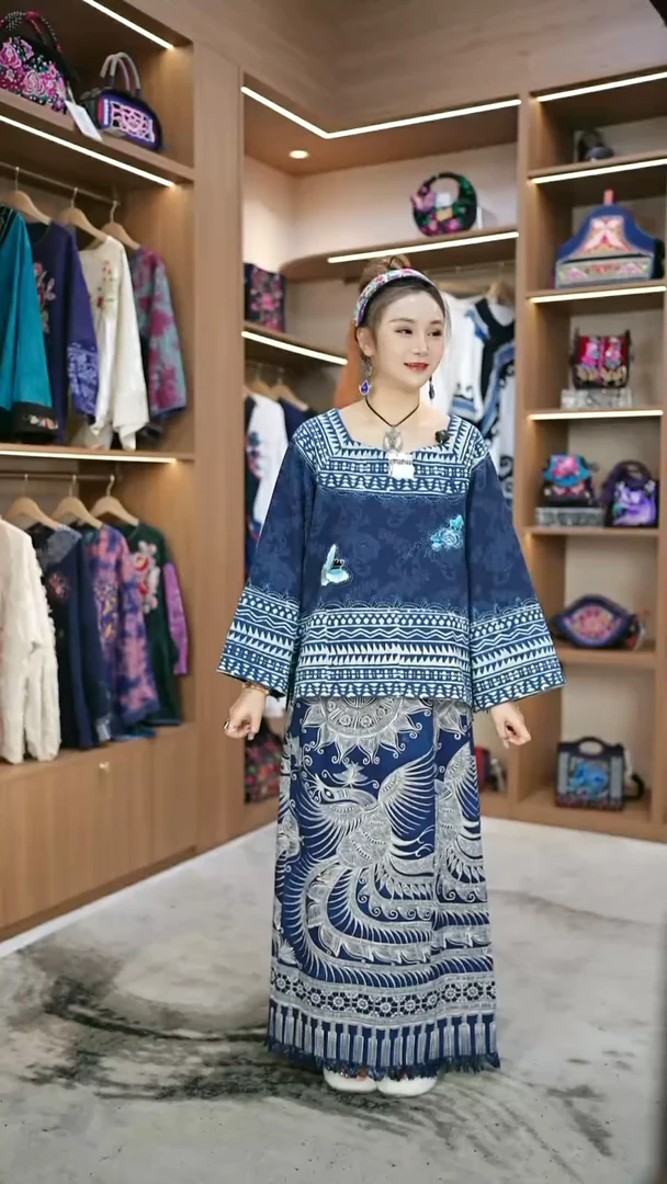 织绣L26黔东南苗族刺绣    一套