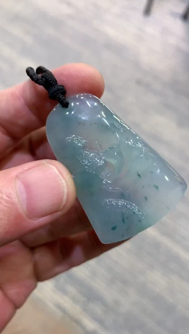 颈饰未镶嵌翡翠天然A货翡翠