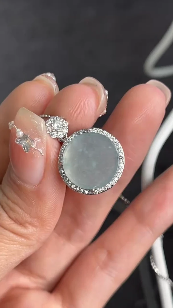 【闪购商品】翡翠颈饰合金无事牌吊坠