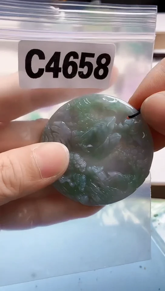 翡翠未镶嵌颈饰天然翡翠吊坠挂件