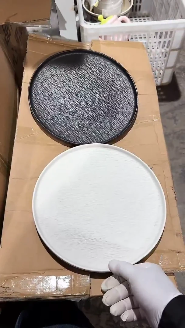 陶瓷2个10英寸大盘 微瑕凑满20元包邮