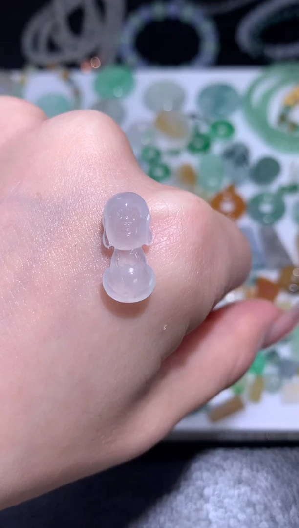 未镶嵌定制翡翠小沙弥