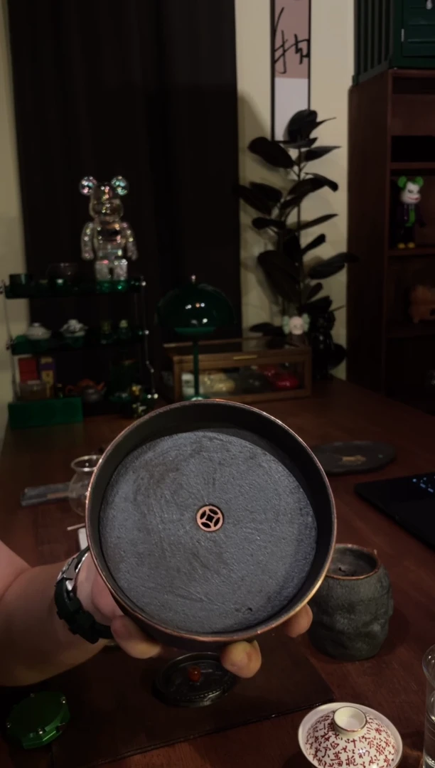 包铜双层直筒黑壶承..