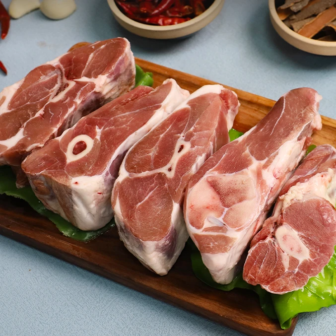 内蒙草原散养羔羊手把肉