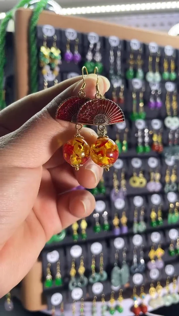 【闪购商品】琥珀耳饰银S925镶嵌382...