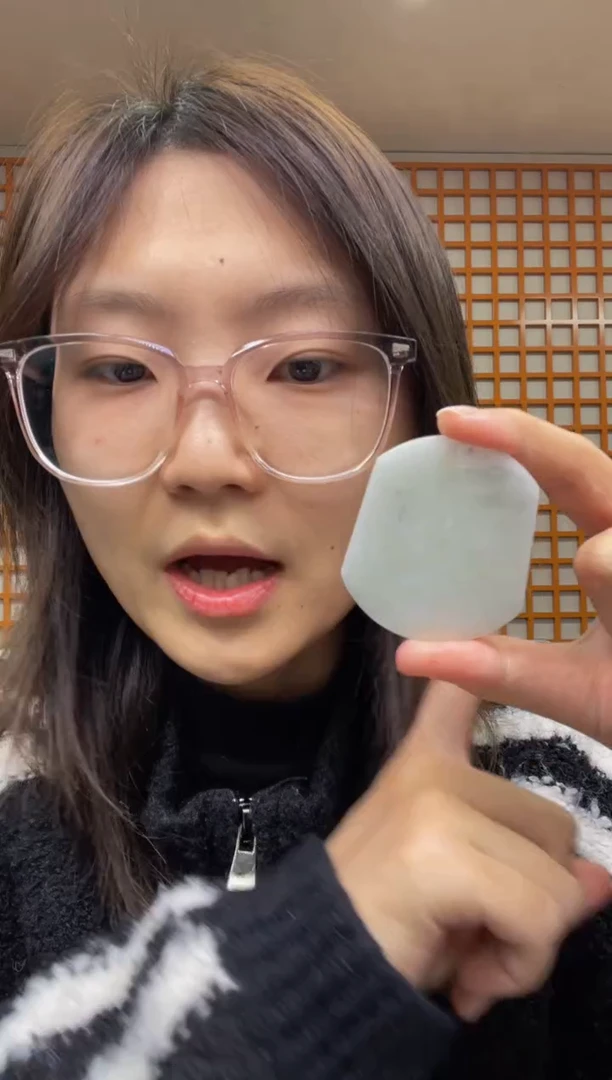 【闪购商品】翡翠颈饰未镶嵌天然A货翡翠