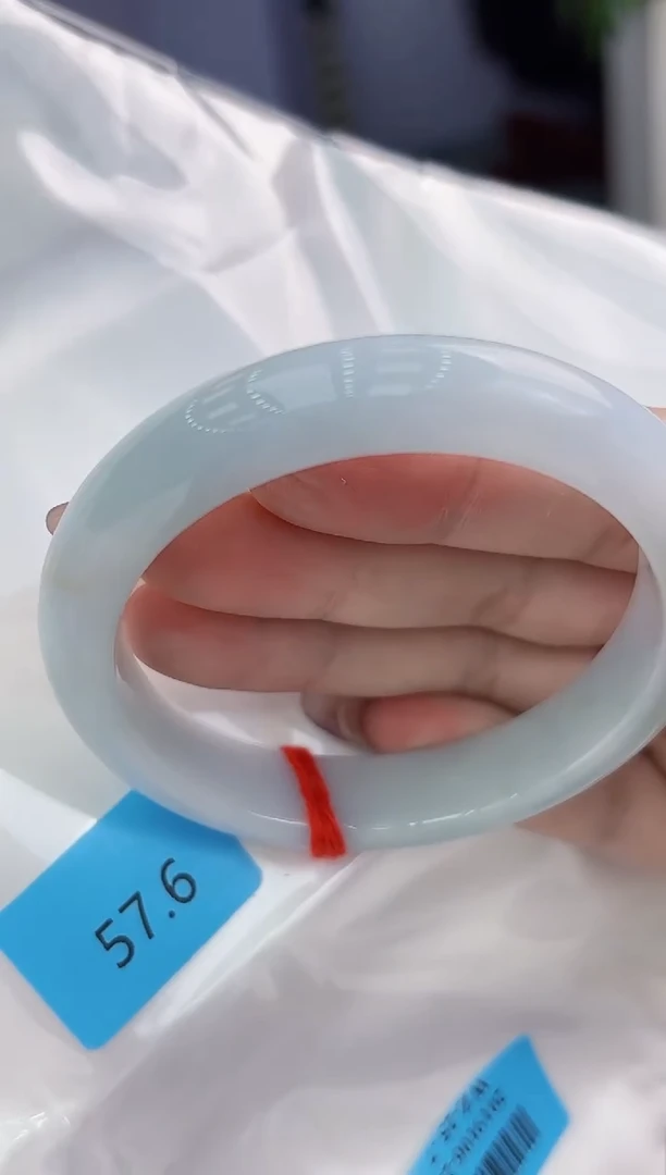 【闪购商品】翡翠手镯未镶嵌翡翠手镯