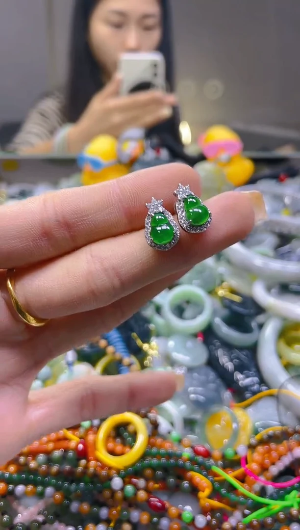 翡翠未镶嵌颈饰/D/翡翠A货一图一物