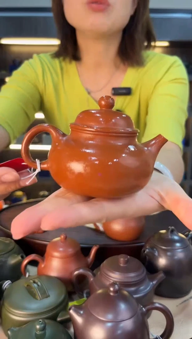 茶壶紫砂光器容天 红降坡泥 徐方梅