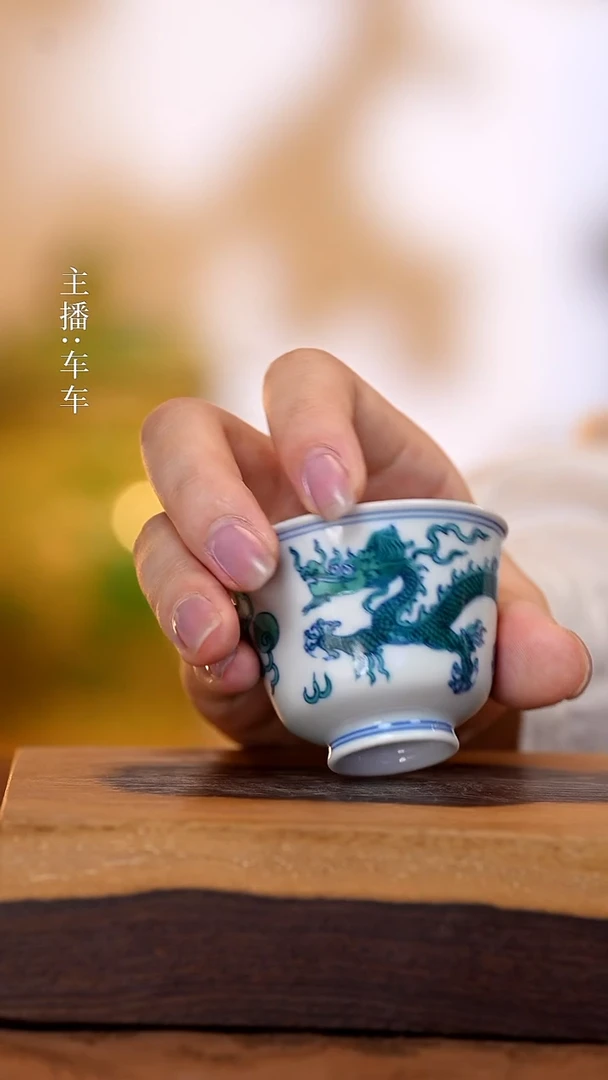 手工瓷器，每只不同