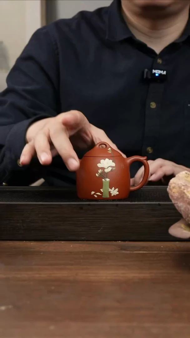 茶杯紫砂全手朱泥秦权   堆绘玉兰花   160CC
