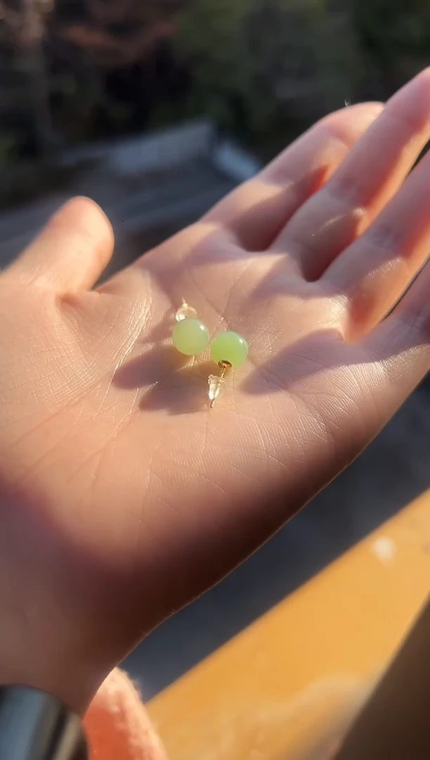 银S925镶嵌和田玉耳钉耳钉