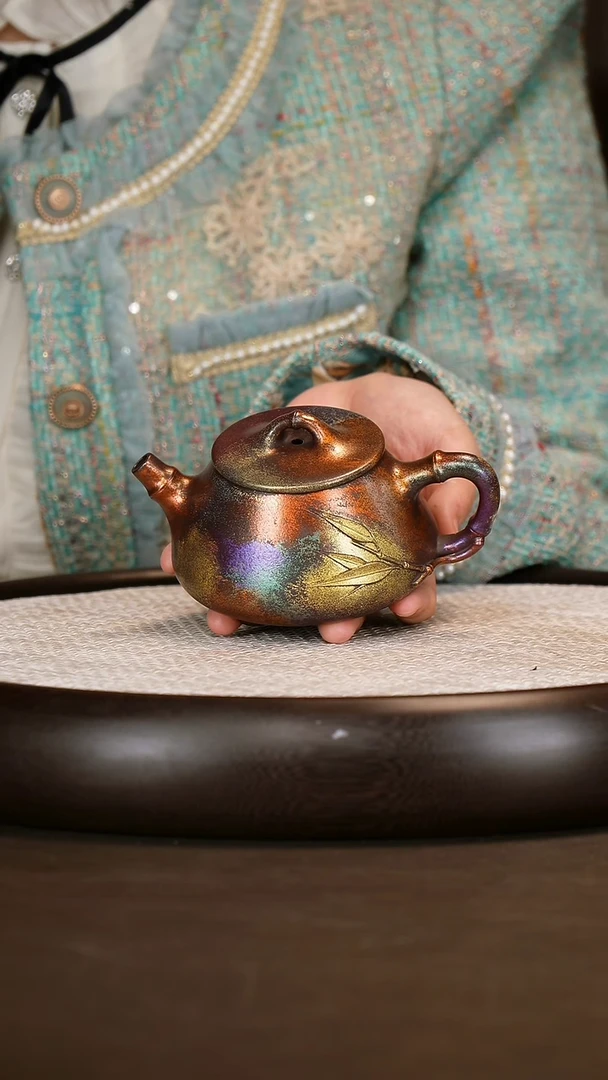 茶壶紫砂春**生【沈建康】黑墩头竹节石瓢   220CC