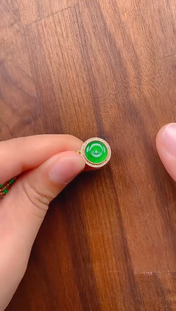 【闪购商品】翡翠吊坠(不含链)银S925镶嵌平安扣吊坠